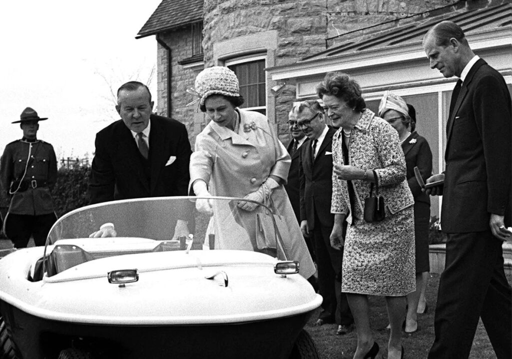 Queen Elizabeth, Lester Pearson, the Penguin